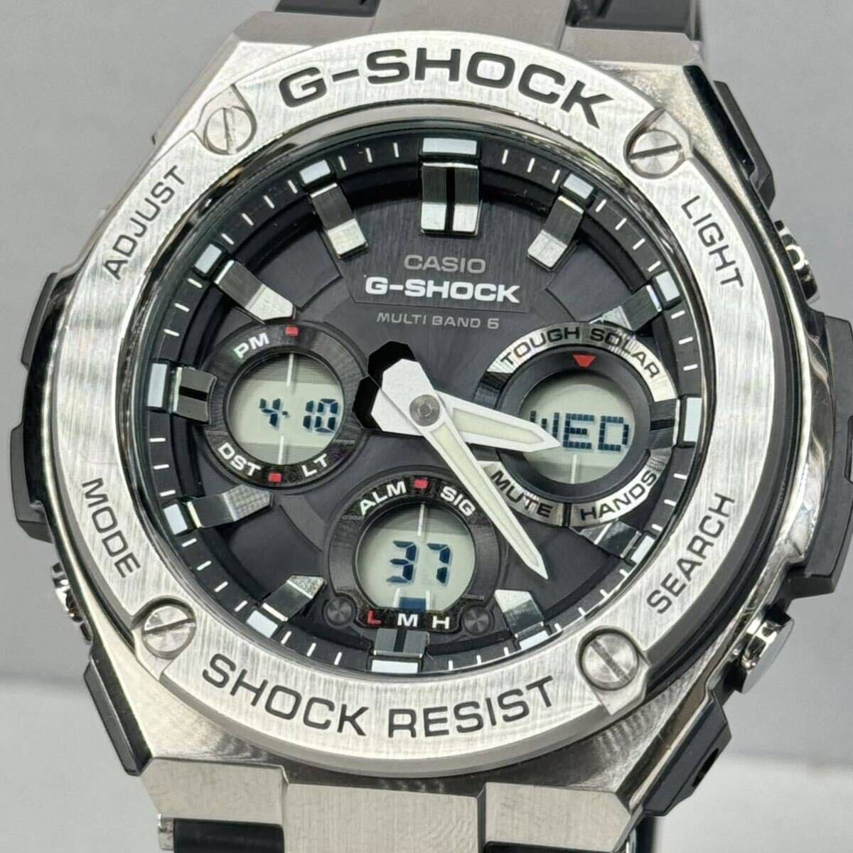 極美品 G-SHOCK GST-W110-1AJF G-STEEL Gスチール タフソーラー 電波受信 電波ソーラー マルチバンド6 メタルベゼル シルバー アナデジの画像1