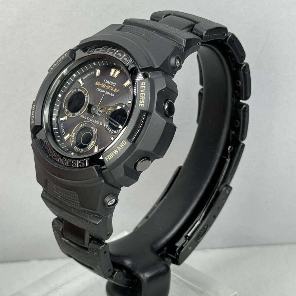 極美品G-SHOCK AWG-100BC-1AJF タフソーラー 電波受信 電波ソーラー マルチバンド5 ブラック ゴールド 反転液晶 アナデジ メタルコアバンドの画像7