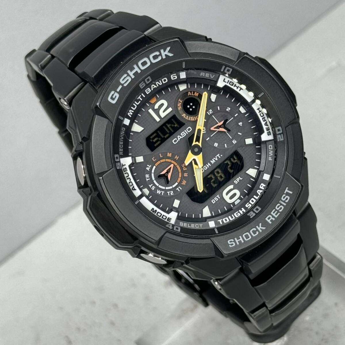 極美品 G-SHOCK GW-3500BD-1AJF スカイコックピット タフソーラー 電波受信 電波ソーラー マルチバンド6 ブラック 反転液晶 メタルバンド_画像2