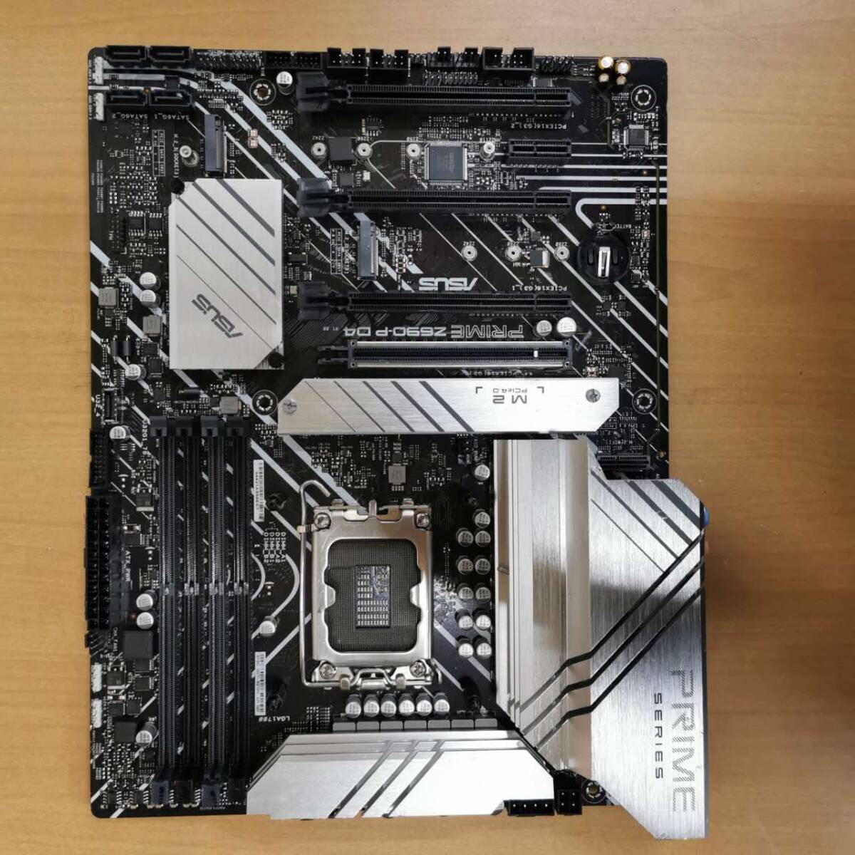 ASUS PRIME Z690-P D4/ATXマザーボード/(LGA1700)INTEL第12世代CPU対応/PCパーツ DIY 修理材料★動作未確認・ジャンク★現状渡しの画像1