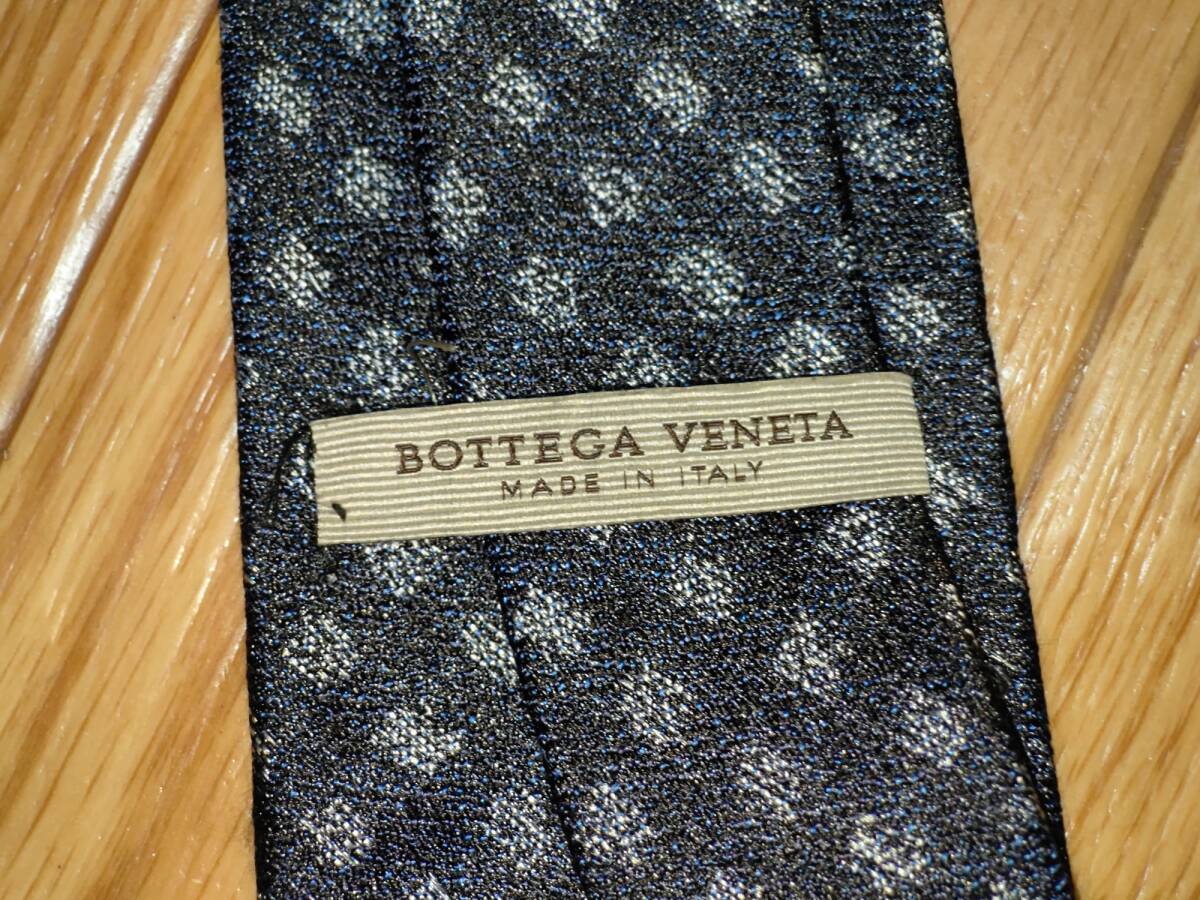 □BOTTEGA VENETA/紺系 総柄ネクタイ【USED】の画像2