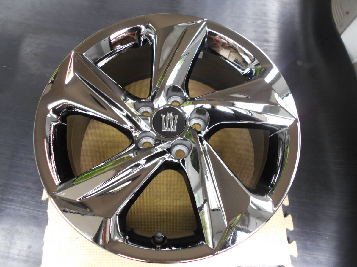 新車外し トヨタ 220系 クラウン RS 前期 純正 ホイール1本 18 新車外し トヨタ 220系 クラウン RS 前期 純正 ホイール1本 18