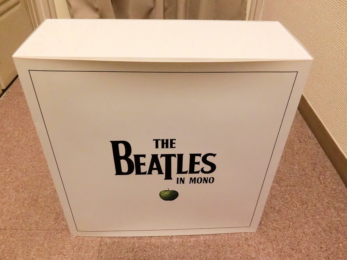 ビートルズ MONO LP BOX （14LP+ハードカバー本付き）未使用 独プレス 限定品 Beatles 5099963379716の画像2