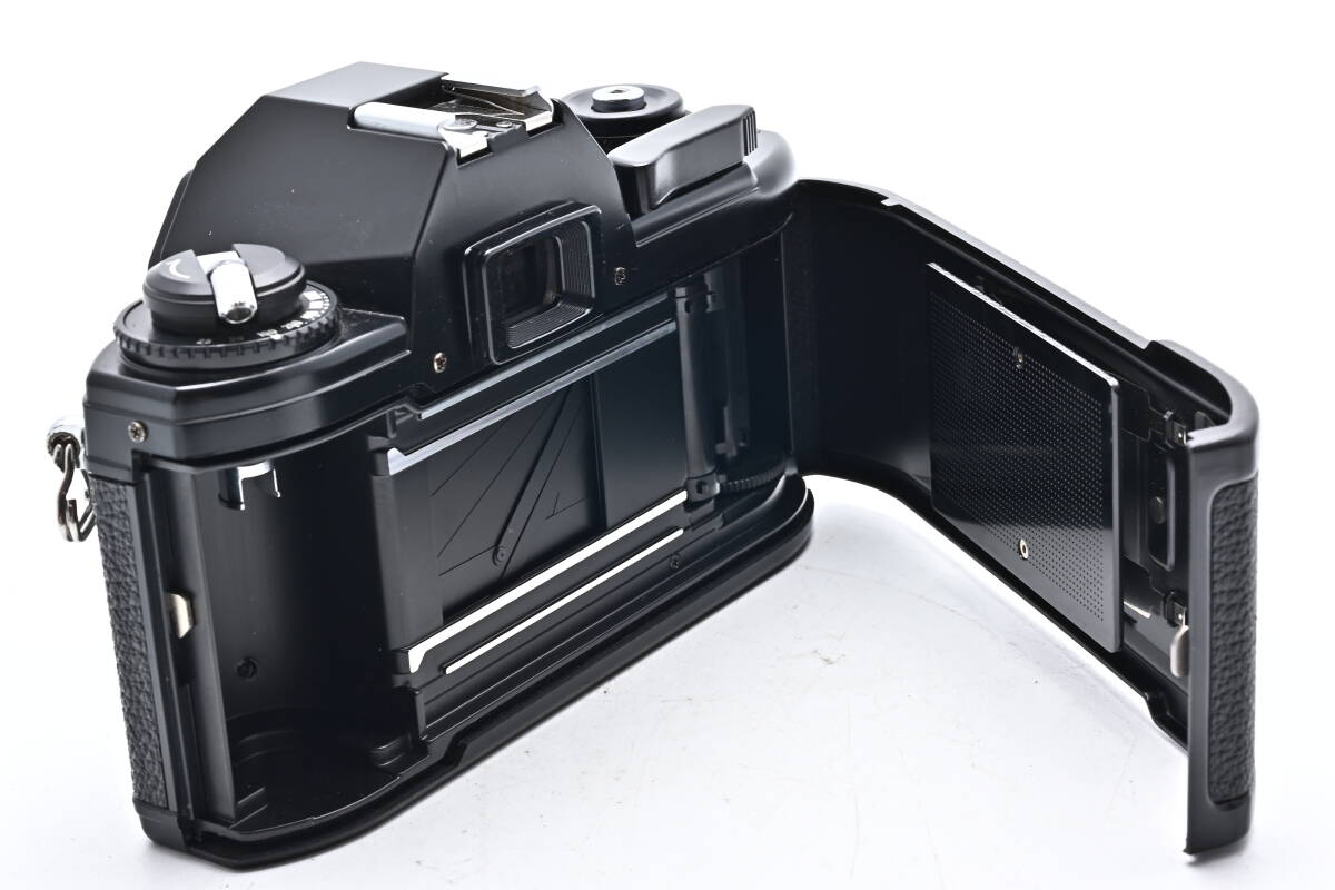 1C-929 Nikon ニコン EM Ai-S NIKKOR 50mm f/1.8 一眼レフフィルムカメラ マニュアルフォーカス_画像7