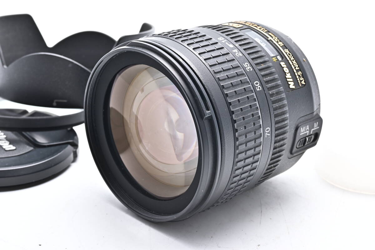 1B-094 Nikon ニコン AF-S DX NIKKOR 18-70mm f/3.5-4.5 G ED オートフォーカス レンズの画像1