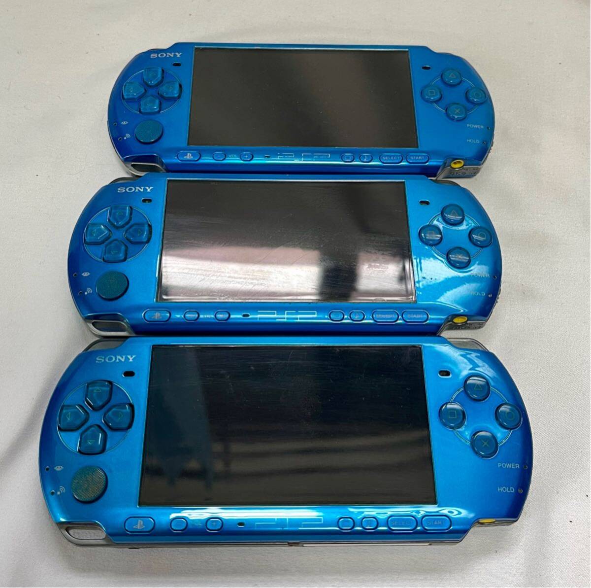 1円〜① PSP-3000 本体 3台 ソフト16本 まとめ売りの画像2