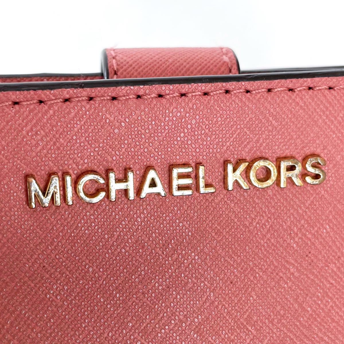 マイケルコース　二つ折り財布　ピンク　レザー　L字ジップ　コンパクトウォレット　MICHAEL KORS_画像9