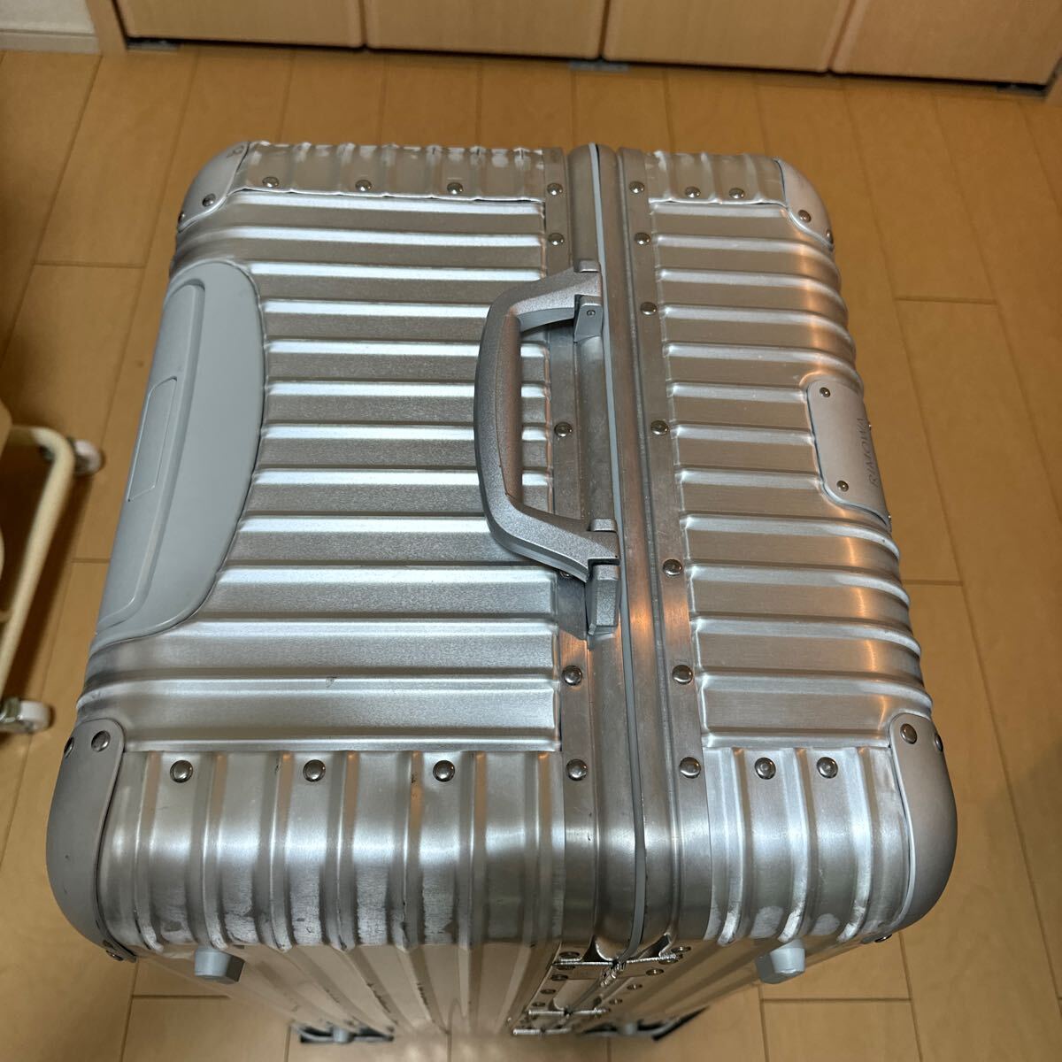 スーツケース リモワ シルバー オリジナル RIMOWA キャリーケース 
