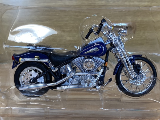 1/18 ハーレーダビッドソン XLH SPORTSTER 1200(ブルー×ブラック) 「HARLEY-DAVIDSON MORTORCYCLE シリーズ」 バイク ミニカー _画像5