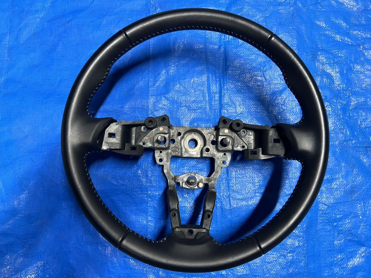 * selling out * Mazda original ND Roadster leather steering gear white silver stitch leather steering wheel MAZDA ND5RC NDERC ROADSTER beautiful goods latter term 