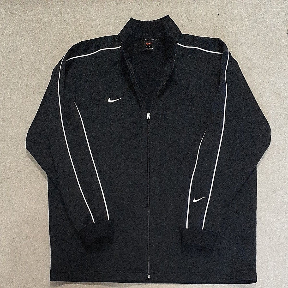 NIKE ナイキ ジャージ トラックジャケット 黒 XL 上着 スポーツ NIKE ナイキ ジャージ トラックジャケット 黒 XL 上着 スポーツ