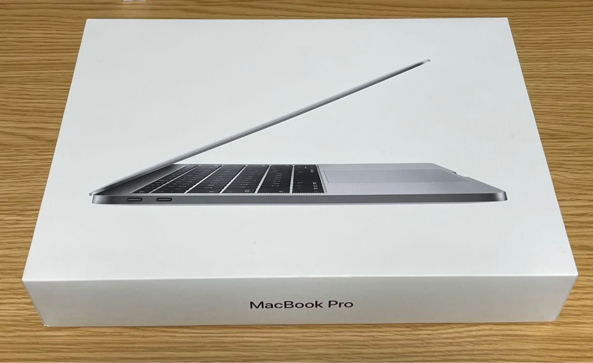 MacBook Pro スペースグレイ ［MPXT2J/A］ 2017モデル 8GB 256GB Core i5