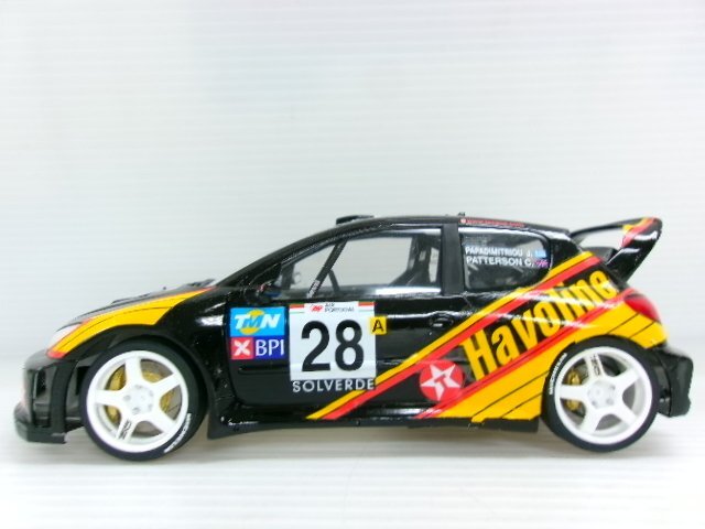 タミヤ 1/24 プジョー 206 WRC プラモデル 完成品 Havoline #28 ポルトガル 2001 仕様 (4122-363)の画像4