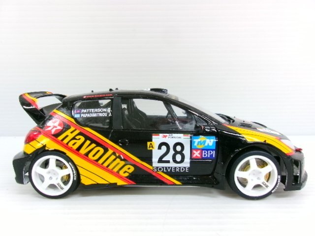 タミヤ 1/24 プジョー 206 WRC プラモデル 完成品 Havoline #28 ポルトガル 2001 仕様 (4122-363)の画像3