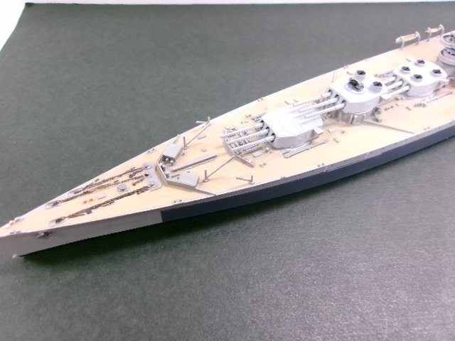 タミヤ 1/700 戦艦 ネルソン プラモデル 完成品 ジャンク (4122-388)の画像2