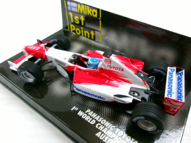 ミニチャンプス 1/43 パナソニック トヨタ レーシング TF102 #24 1st ポイント オーストラリアGP 2002 M.サロ (8179-576)の画像5