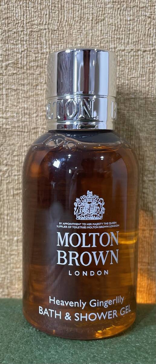 格安!! 99円スタート!! メルセデスベンツ MOLTON BROWN モルトンブラウン バス&シャワージェルコレクション 3種