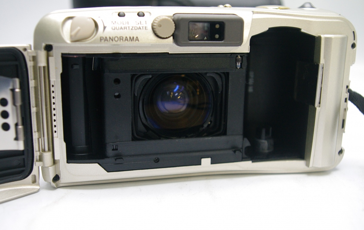 [ジャンク品] オリンパス μ ミュー ZOOM 105 DELUXE コンパクトフィルムカメラ 香港製 ヴィンテージ カメラの画像5