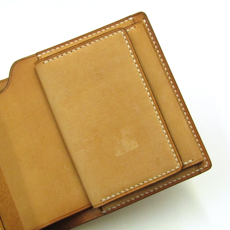 美品 Kosuke Masaki コウスケマサキ 二つ折り財布 ヌバック 多段式 BOX型小銭入れ 日本製 ナチュラル 24002949_画像6
