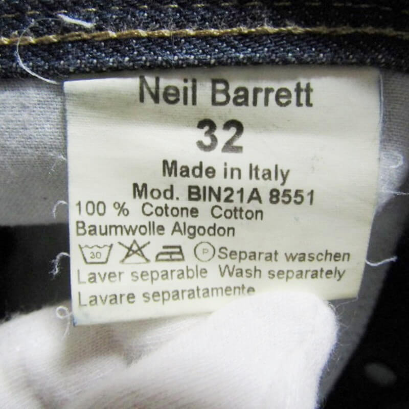NEIL BARRETT ニールバレット デニムパンツ BIN21A 8551 イタリア製 ボタンフライ インディゴ 32 27105867_画像9