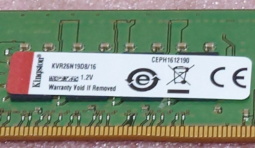 ＞Kingston KVR26N19D8/16 2枚セット *PC4-21300/DDR4-2666 SK hynixチップ 288Pin DDR4 UDIMM 32GB(16GB x2) 動作品の画像3