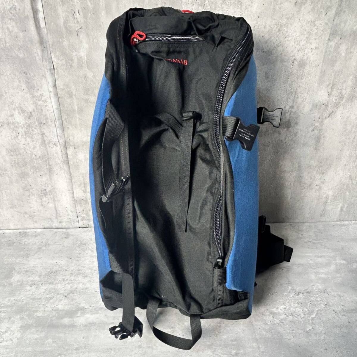 廃盤品　OSPREY オスプレイ　SCARAB USA製 登山　アウトドアバックパック リュック ストレイトジャケットシステム アメリカ製 