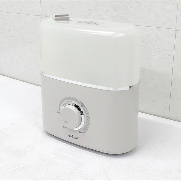 本物新品保証】 トヨトミ 6~10畳 加湿器 ◇0410_2凹【美品】超 本物新品保証】 トヨトミ 6~10畳 加湿器 ◇0410_2凹【美品】超