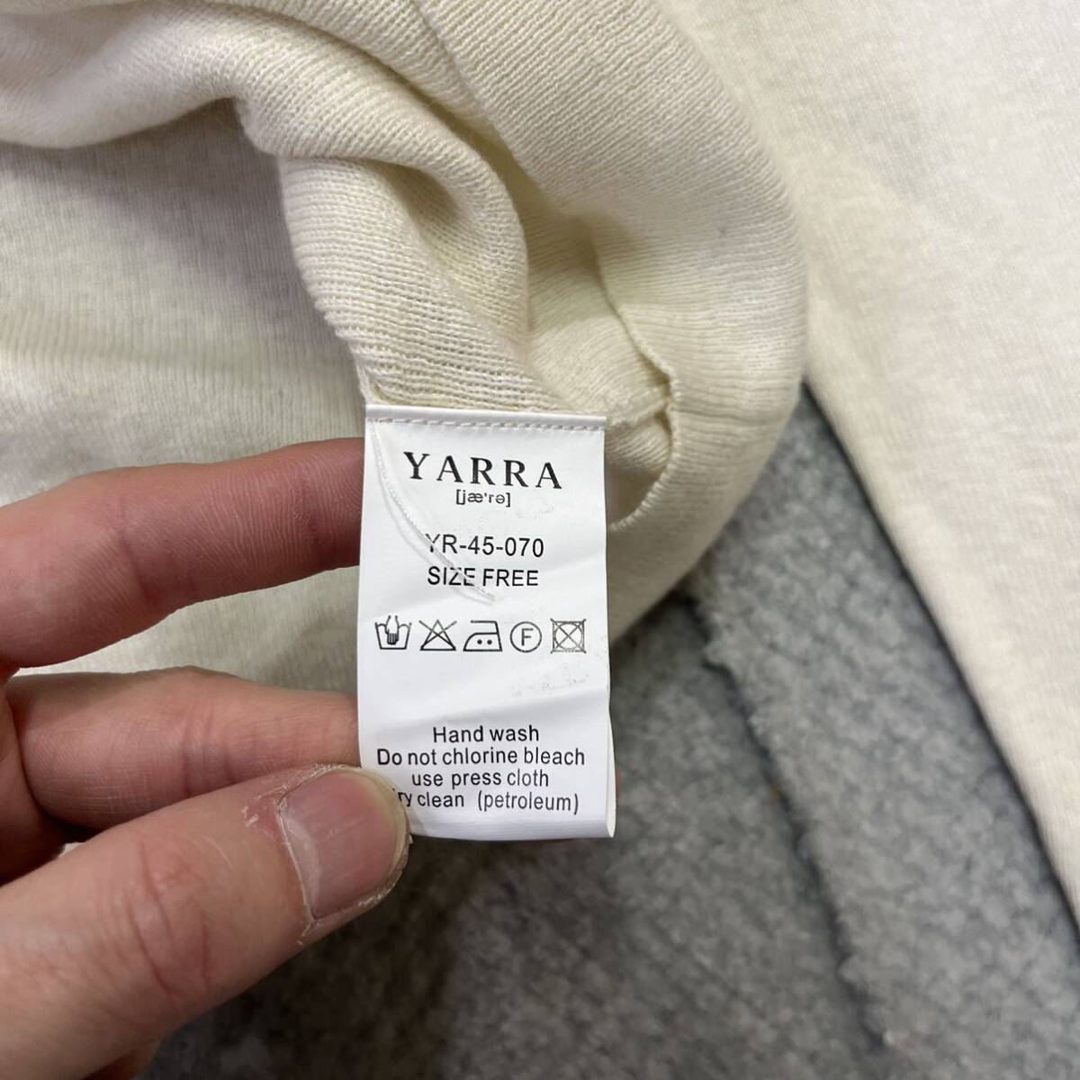 1円スタート! （8）YARRA ヤラ シルク&カシミヤ混 コットンニットカットソー 長袖Tシャツ サイズM相当 白 レディース トップス 最落なしの画像6