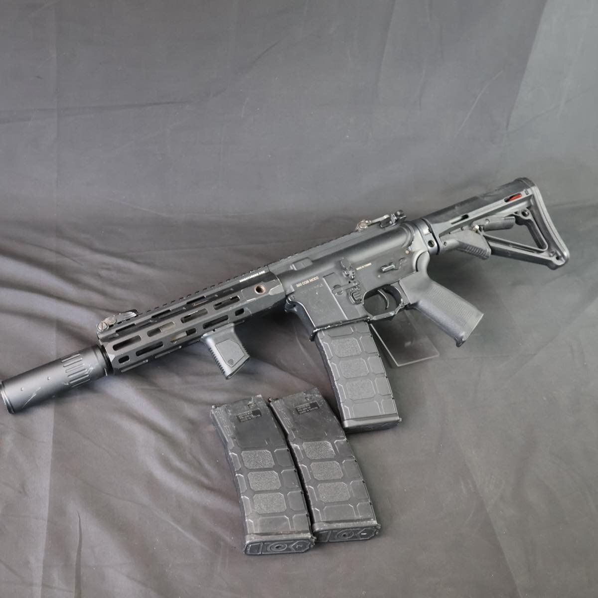 G&G SR30 M-LOK 電動ガンKAC KNIGHT'S SERIES #11144_画像1