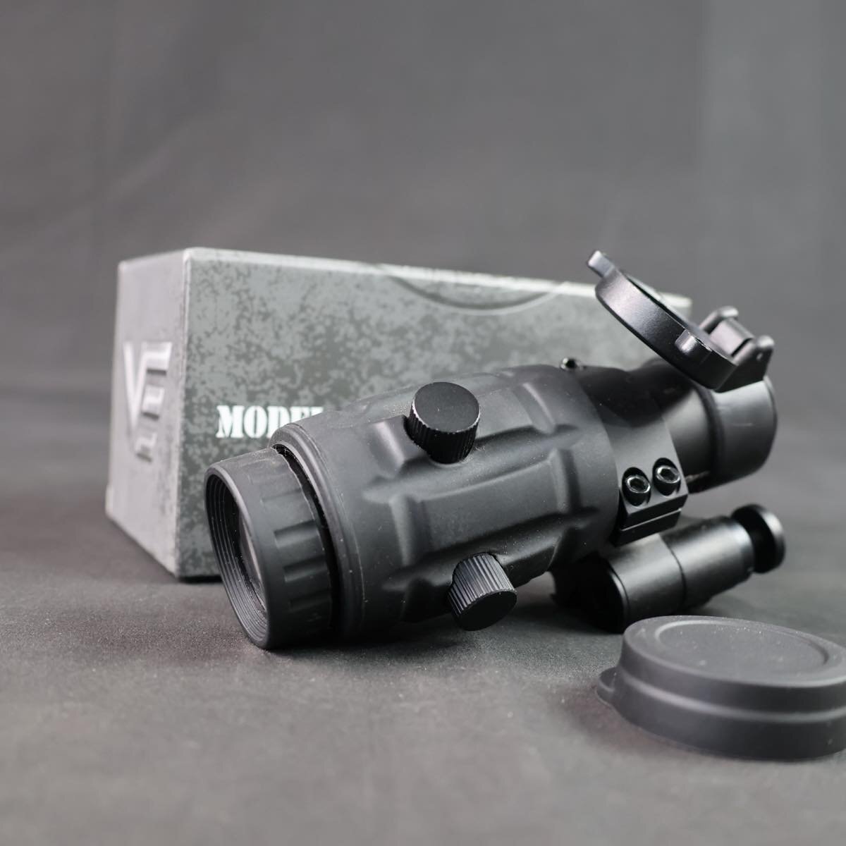 Vector Optics SCOT-08 5X マグニファイア ドットサイト #S-8161の画像1