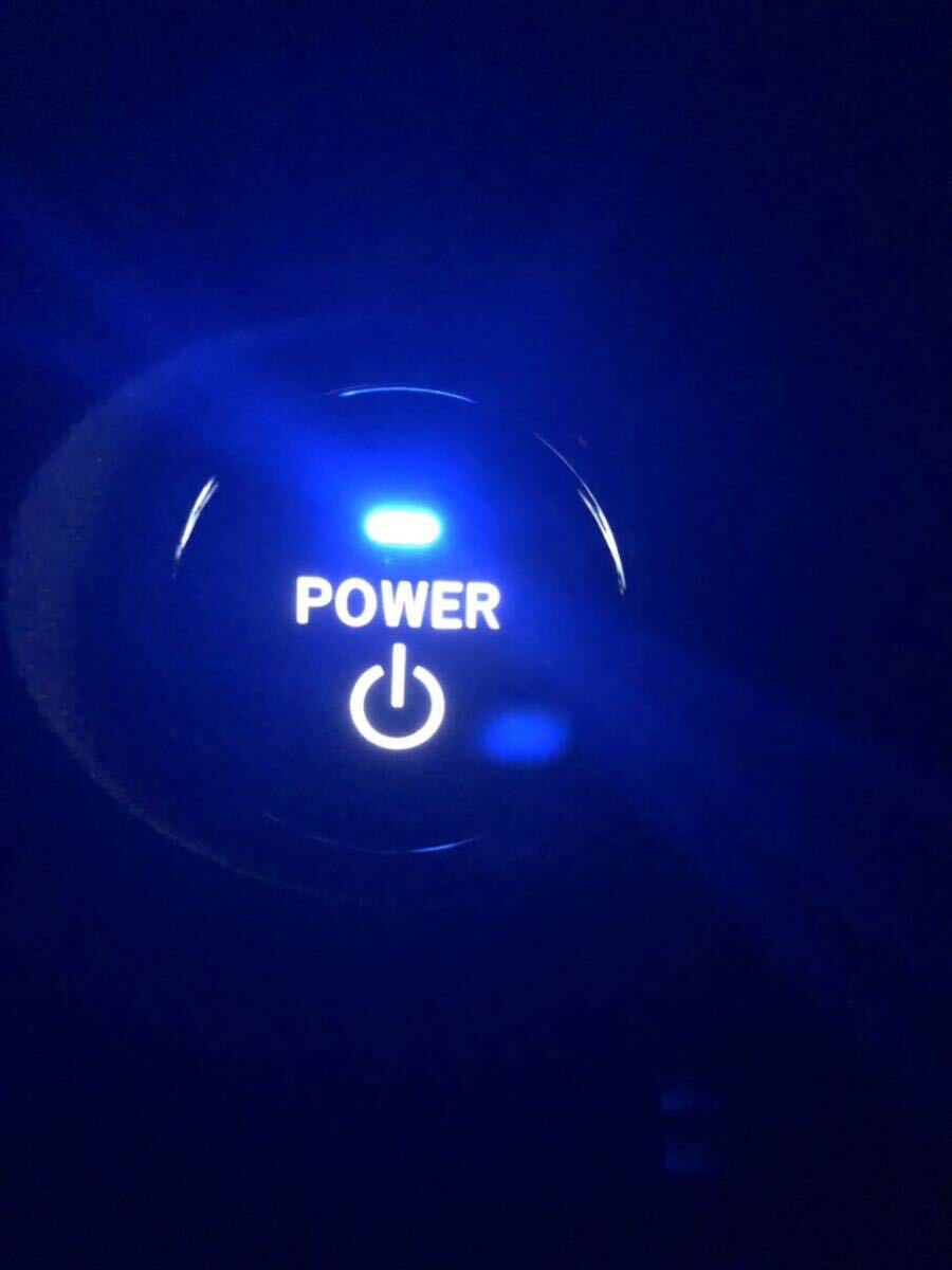トヨタ11ピン プリウス30 スタートスイッチ ボタン LED打ち替え済み　後期　青ボタンベース_画像1