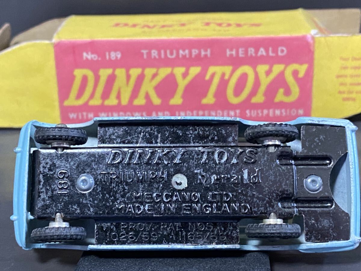 英 Dinky Toys #189 Triumph Herald (bl/w)  ディンキー トライアンフ ヘラルド 絶版 ビンテージ vintage Meccano England GB UKの画像7