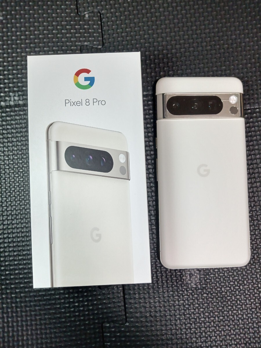 Google Pixel 8 Pro 256GB Porcelain 白 SIMフリー 使用期間短い美品 おまけ付きですぐ使えます_画像1