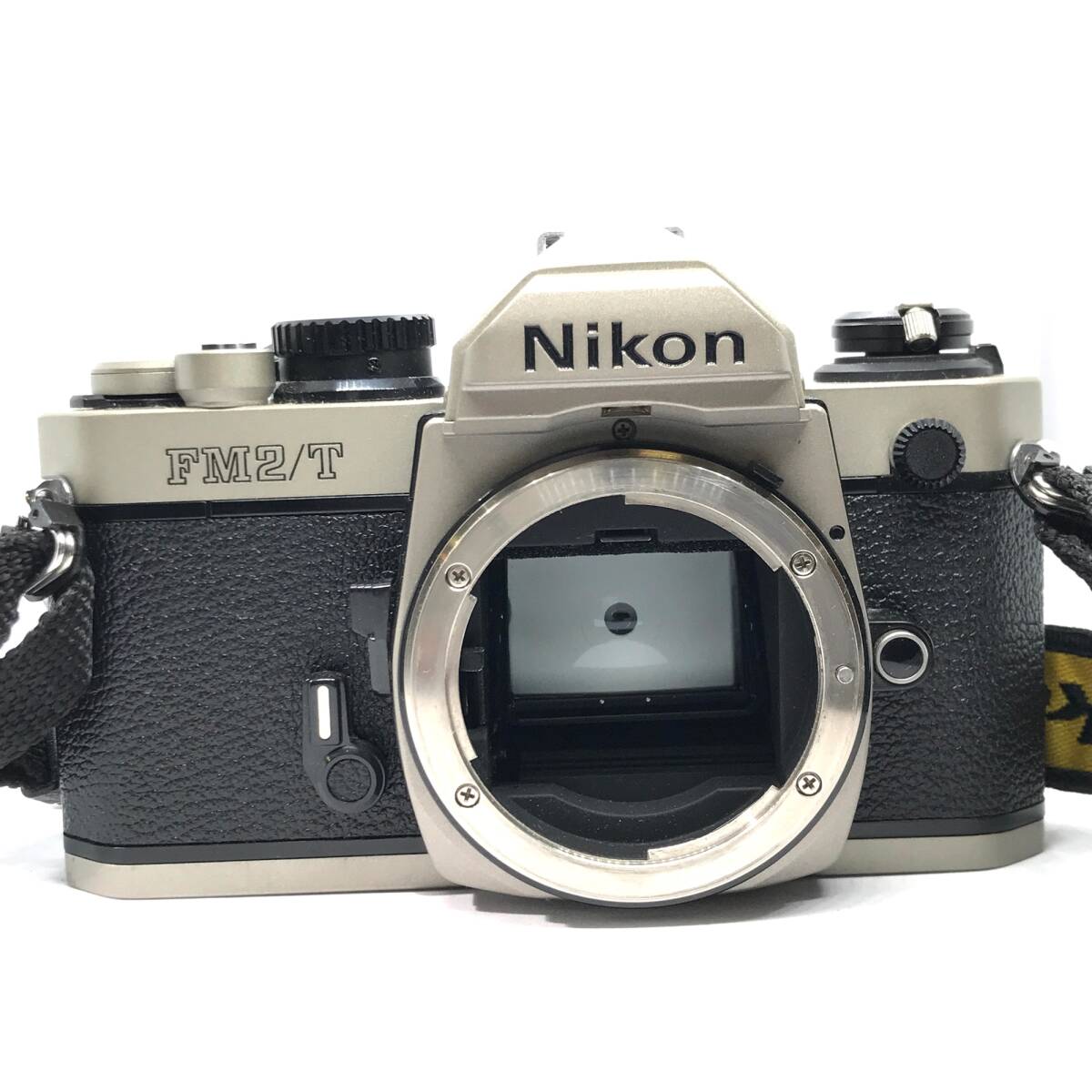 【動作確認済！】Nikon ニコン FM2/T ボディのみ フィルムカメラ【2540195-1/168/rgmry】_画像2
