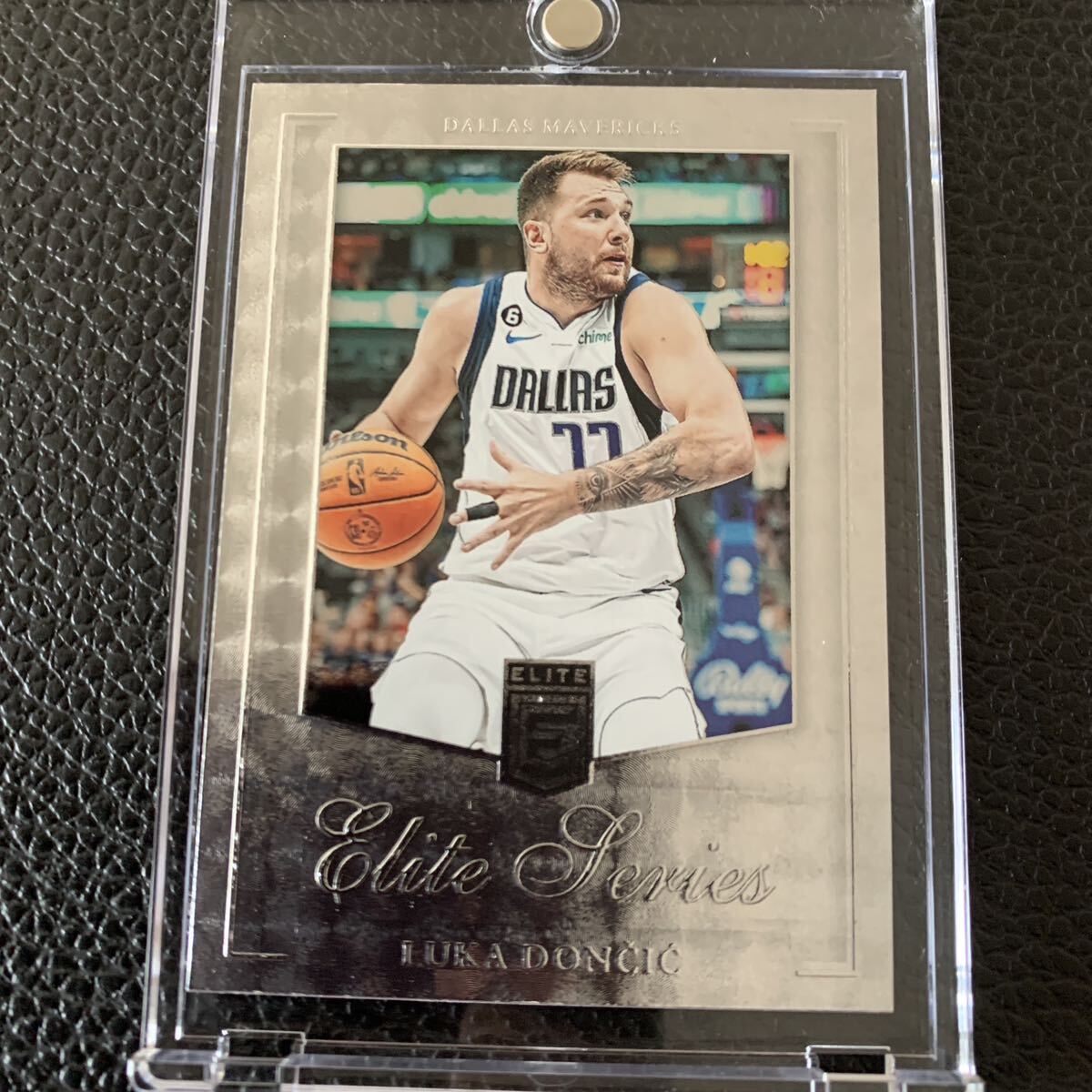 Luka Doncic 2023-24 Panini Donruss Elite Elite Series ルカ・ドンチッチの画像1