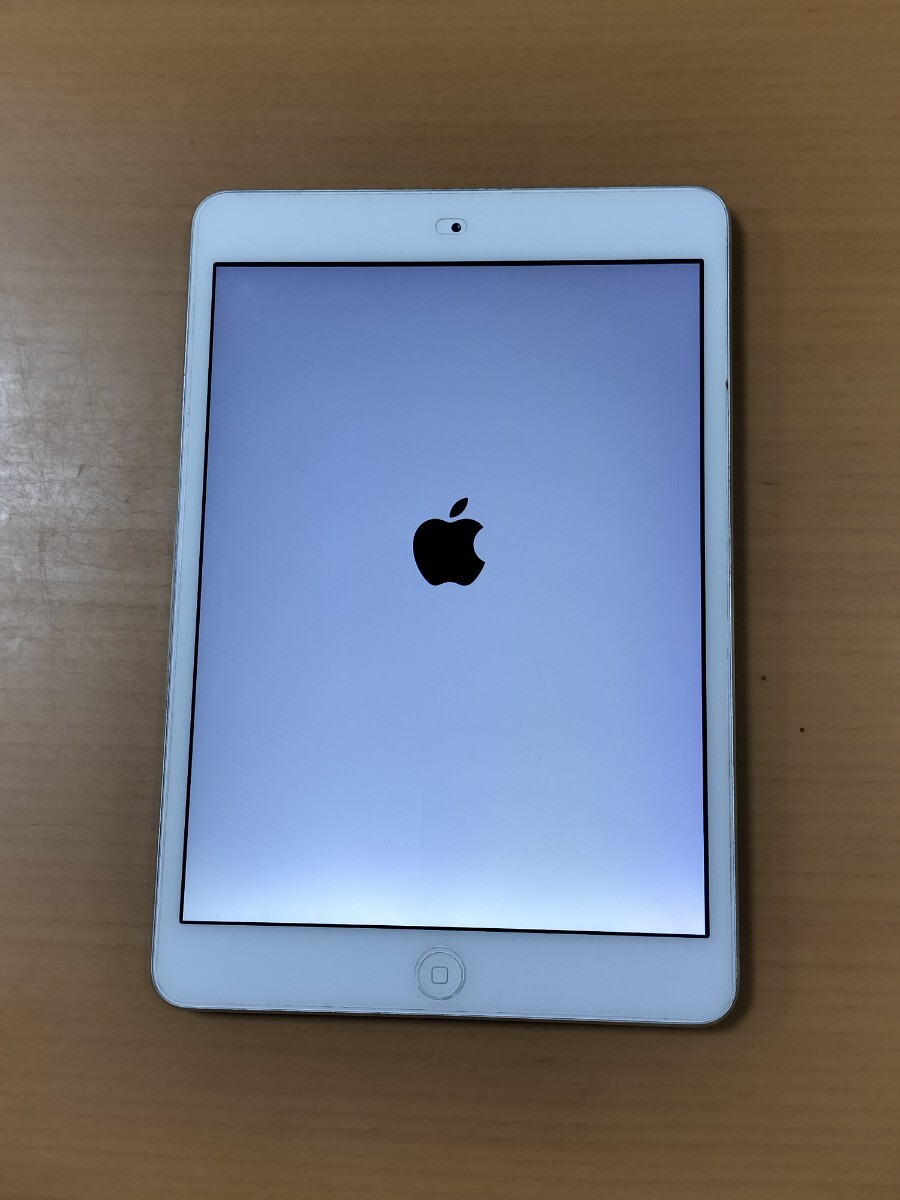 中古 ジャンク扱い 第2世代 iPad mini2 Wi-Fi 16GB シルバー A1489の画像6