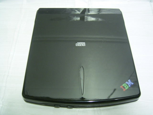 ミラージュ・ブラック USB接続 CD-ROM と Diskette Drive_画像2