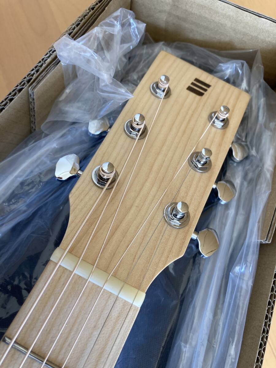 ●新品同様 NAGI GUITAR（ナギギター）shiro miniの画像5