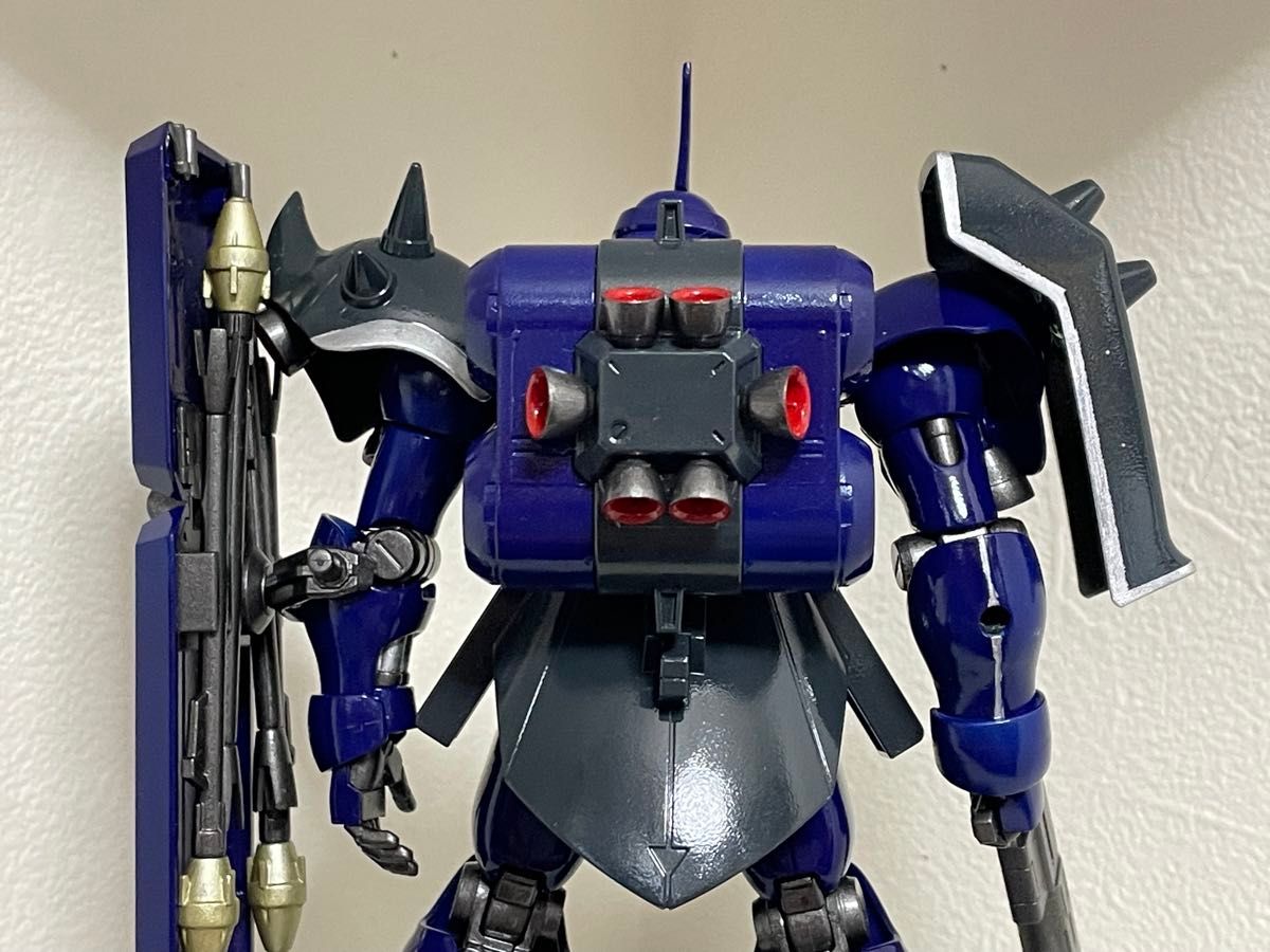 HGUC 1/144 ギラ ドーガ　レズン・シュナイダー専用機