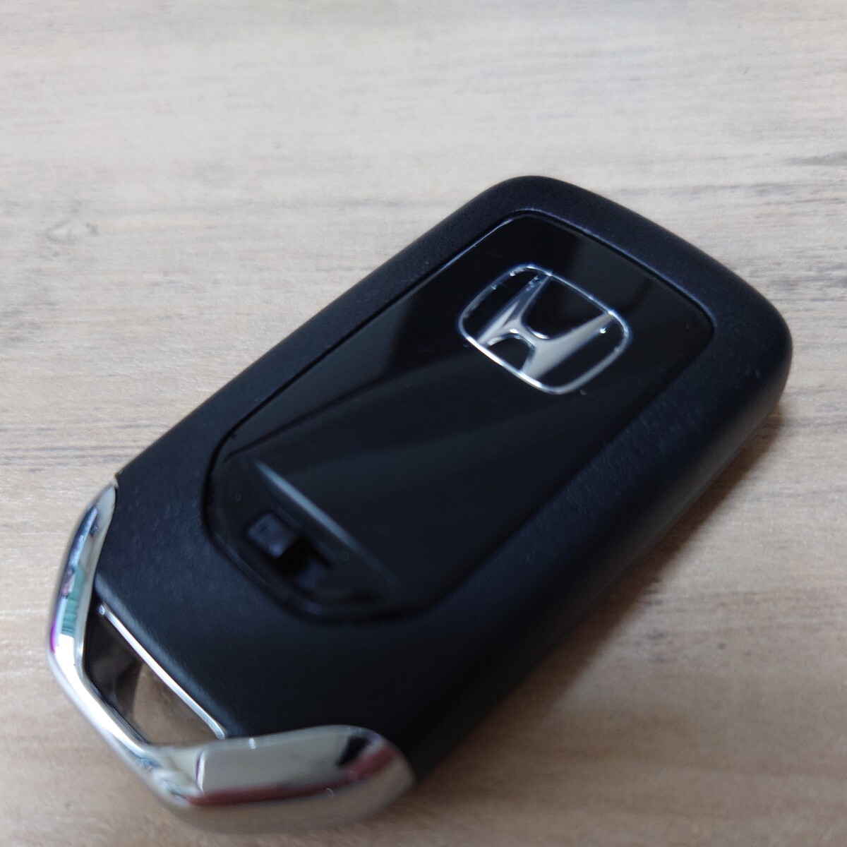  free shipping Honda Odyssey smart key power back door 5 button 72147-T6A-J31 (17)