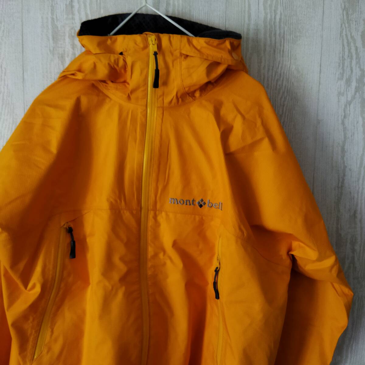 送230★Lサイズ モンベル GORE-TEX ストームクルーザージャケット ゴアテックス montbell mont-bell レインウェア　メンズ　即決_画像4