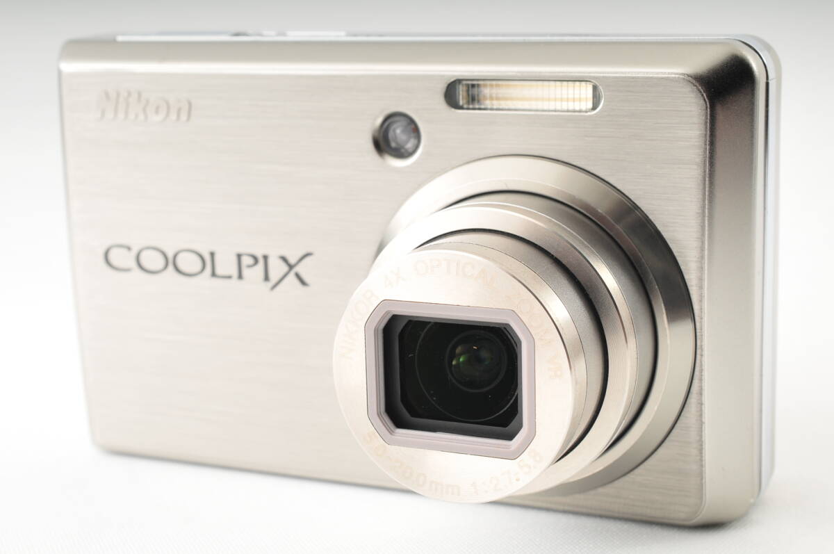 Nikon ニコン COOLPIX S600 クールピクス シルバー コンパクト デジタルカメラ デジカメ #66_画像2