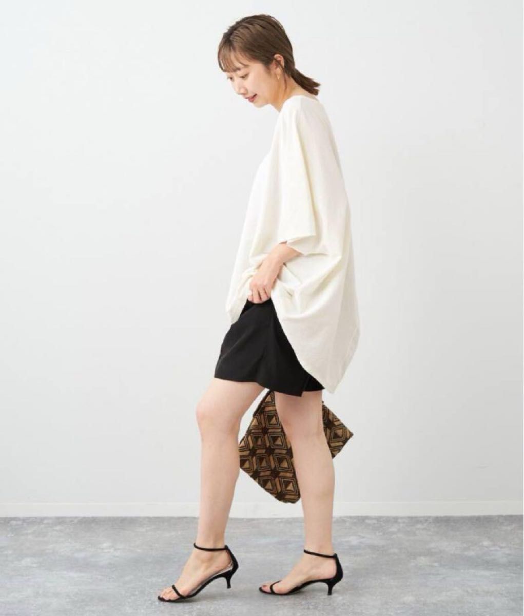 Plageプラージュ jacquard drape プルオーバー ¥14 300 ホワイト Plageプラージュ jacquard drape プルオーバー ¥14 300 ホワイト