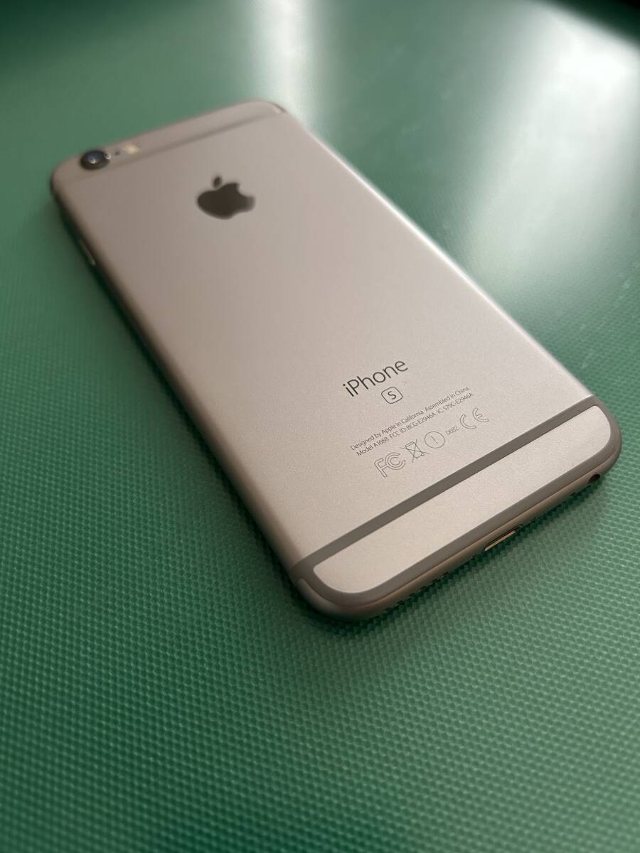 iPhone 6s 16G 本体のみ　SIMロック解除済　スペースグレイ　美品　送料無料_画像5