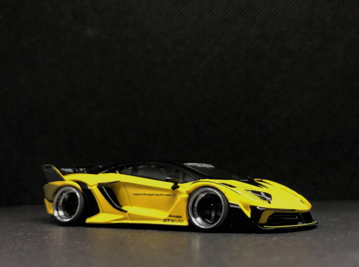 TSMモデル 1/64 LB-Silhouette WORKS Lamborghini Aventador GT EVO Yellow LHD 改 深リム MINI GTの画像4