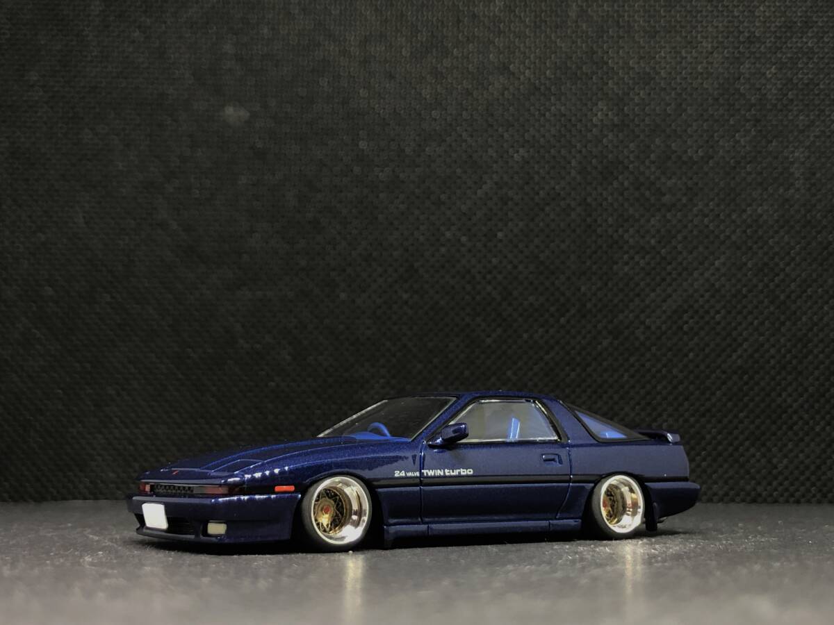 トミカリミテッドヴィンテージ 1/64 トヨタ スープラ 2.0GT ツインターボ (87年式) 改 深リムの画像1