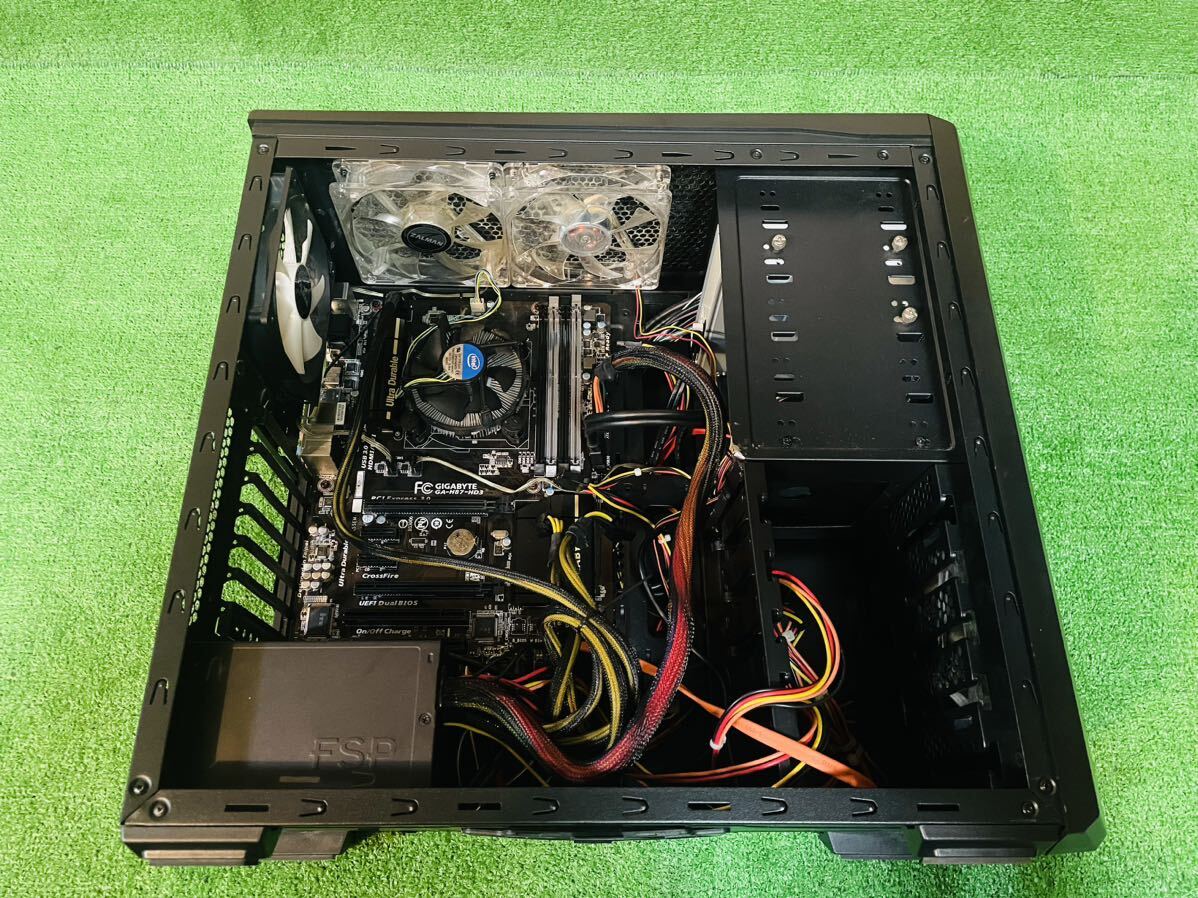 ザルマン/ZALMAN ATX Mid Case Z9U3 [i7 4thGen]ギガバイトマザーボードの画像6