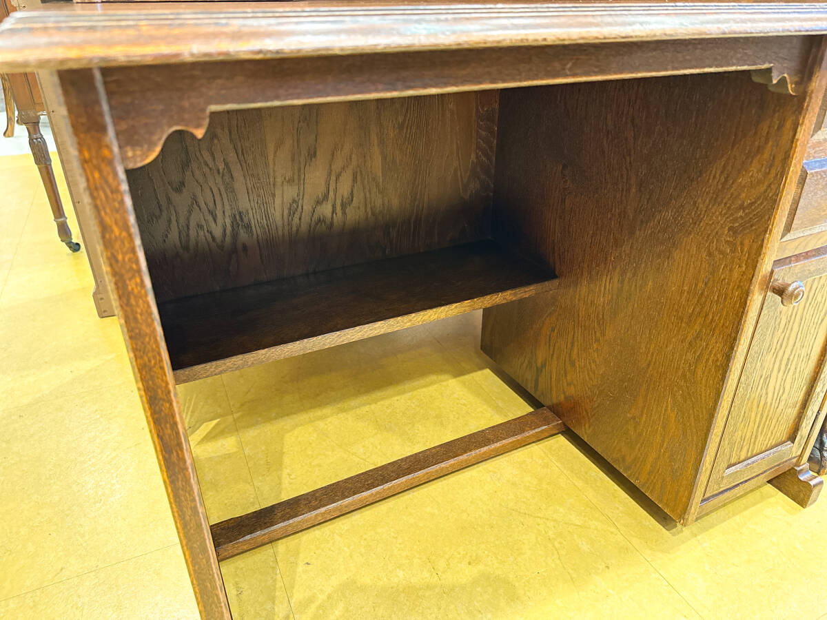 4C41 three .b rouge yellowtail tissue Country style desk working bench . a little over desk writing desk storage 