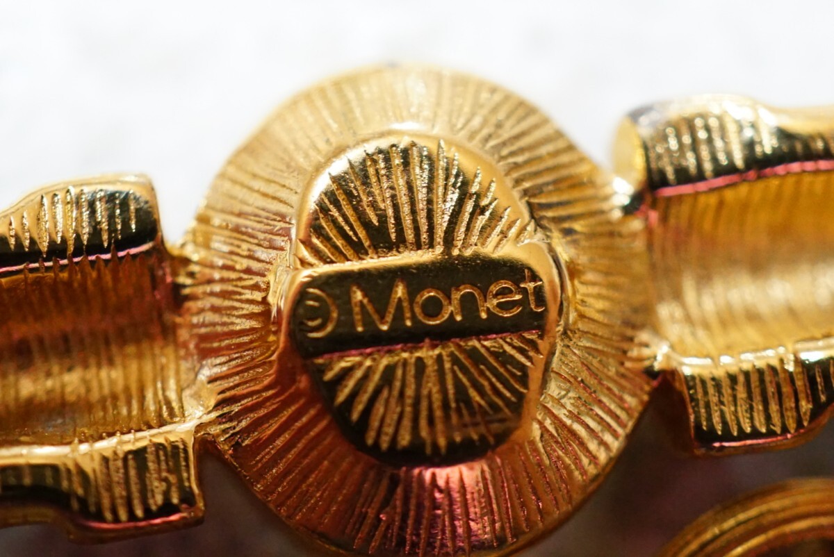 38 モネ/MONET ラインストーン ゴールドカラー ブローチ 海外製 ブランド ヴィンテージ アクセサリー アンティーク 装飾品の画像4