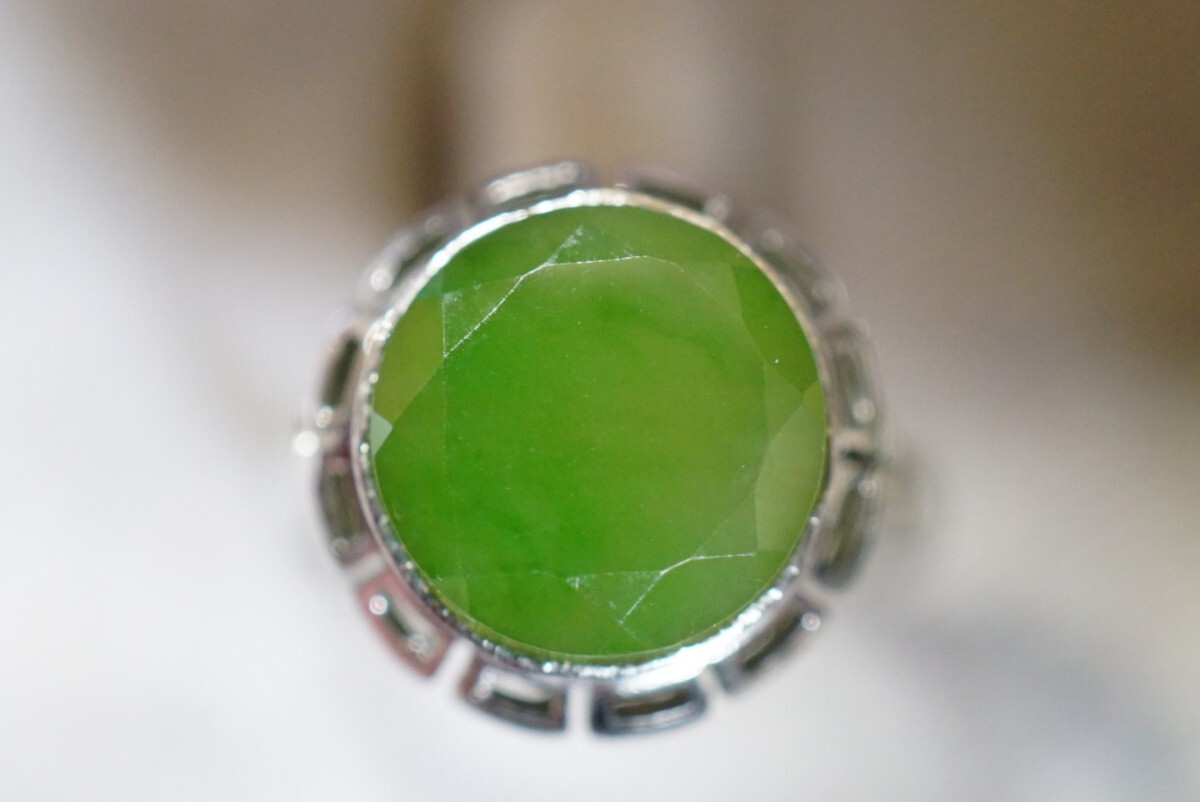 1032 天然石 緑石 リング 指輪 ヴィンテージ アクセサリー 18K刻印 メッキ アンティーク 色石 宝石 カラーストーン 装飾品の画像1